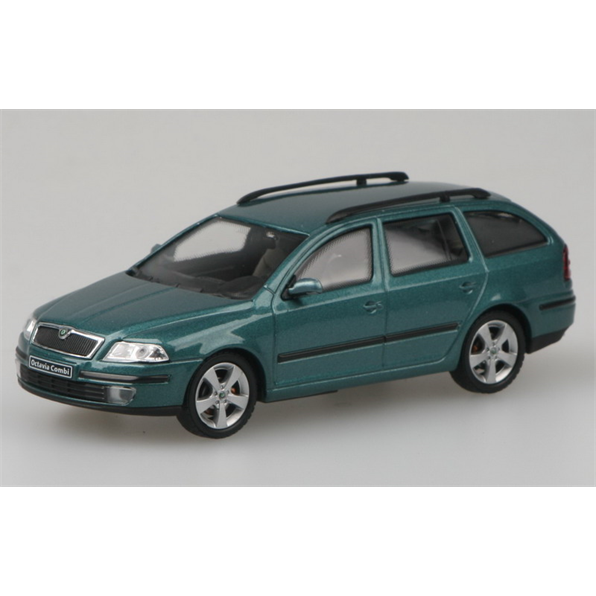 Skoda Octavia II Combi (2004) Green Island Metallic