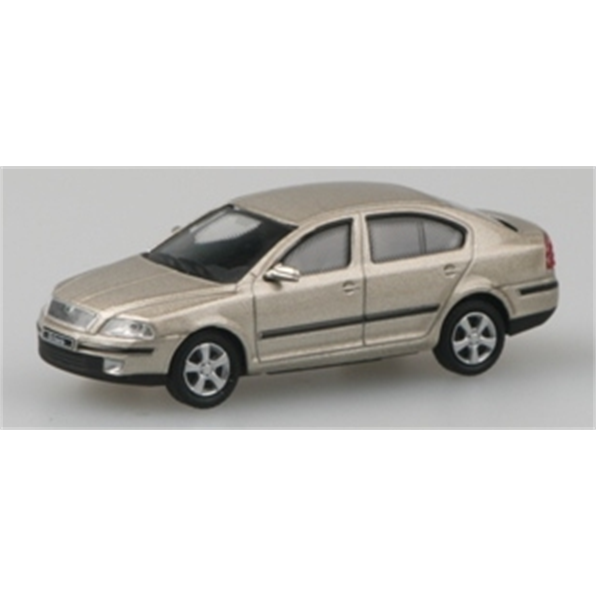 Skoda Octavia 2004 - Sahara Beige Metallic