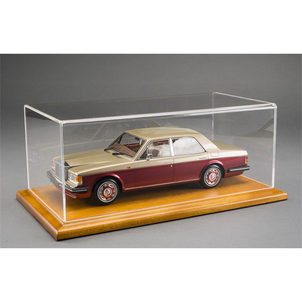 Molsheim 1:24 Display Case with Linden Wood Base (Wide Edge)