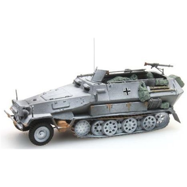 WM Sd. Kfz 251/1B Winter Grey 1:87 Ready-Made, Painted