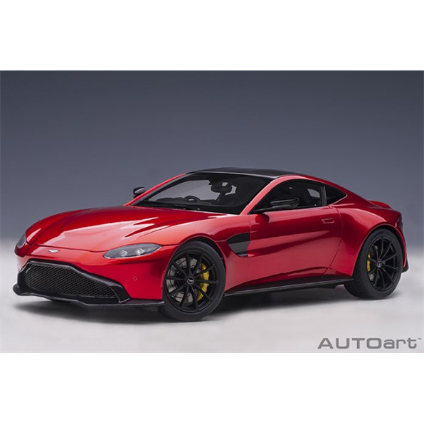 Aston Martin Vantage 2019 Hyper Red