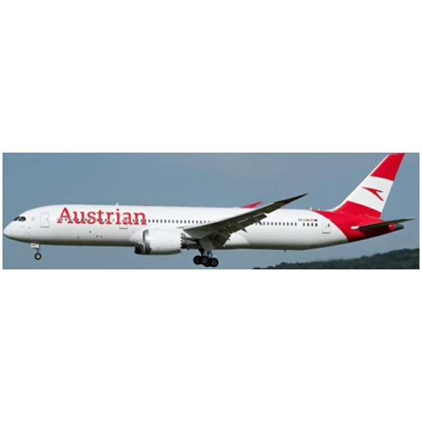 Boeing 787-9 Dreamliner OE-LPM Austrian Airlines Detachable Gear