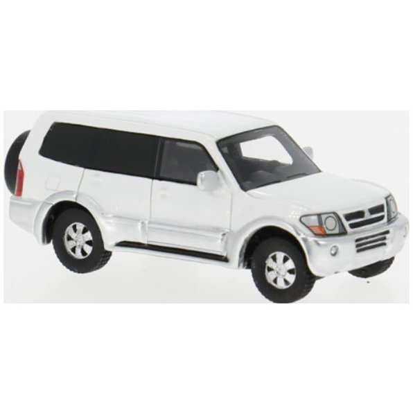 Mitsubishi Pajero White 2003