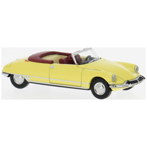 Citroen DS Cabrio Yellow 1963