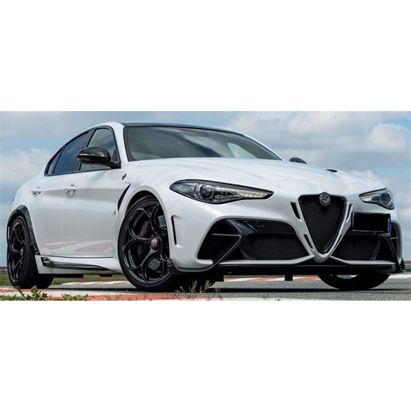 Alfa Romeo Giulia GTAm 2020 Bianco Trofeo White MB 2020