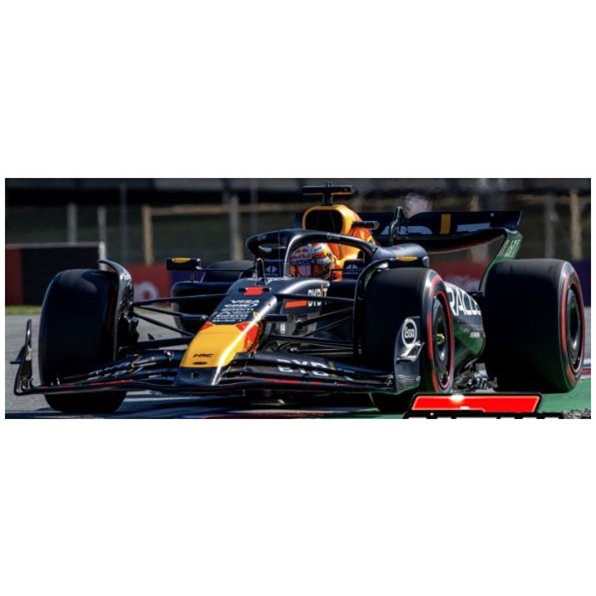 Red Bull RB20 #1 Max Verstappen 2024 w/Figure