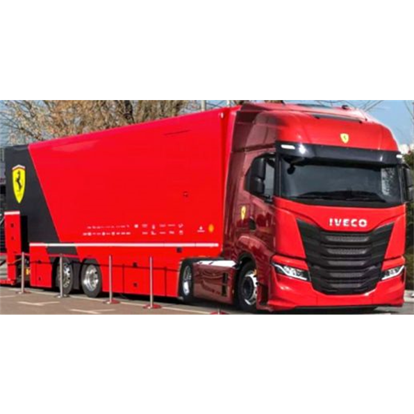 Ferrari Iveco S-Way 570 Racing Transporter w/2 Cars