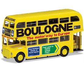 Lot 6 - A group of Corgi OOC 1:76 scale diecast buses
