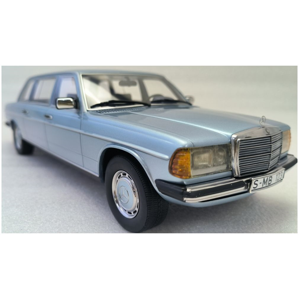 Mercedes Benz W123 Lang Diamond Blue 1978