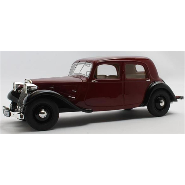 Citroen Traction Avant 7CV Maroon/Black 1934