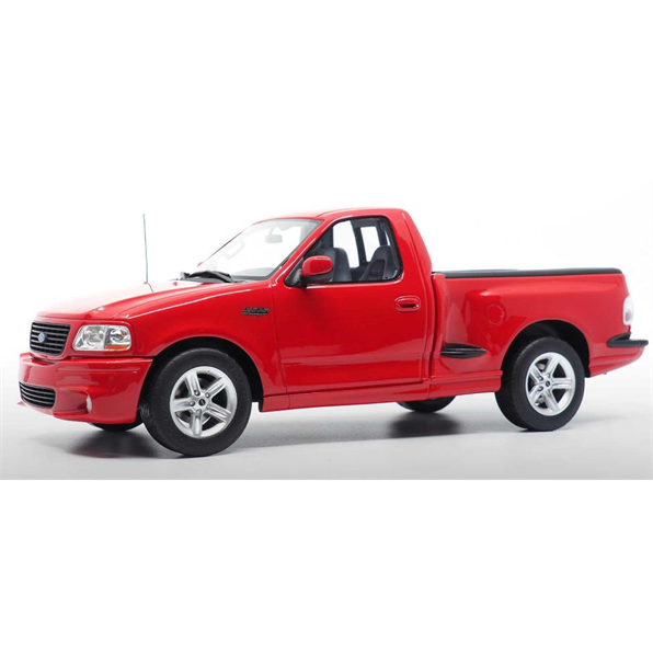 Ford F-150 SVT Lightening 2003 Red