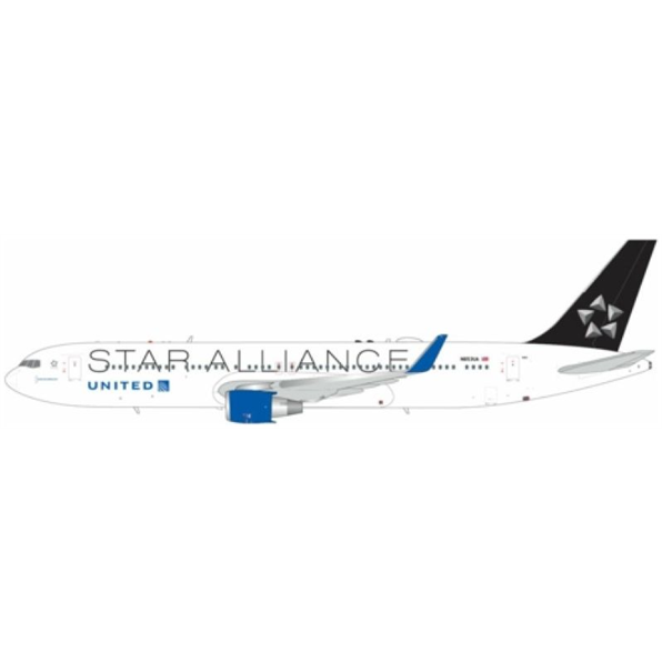 Boeing B767-300ER United Airlines N653UA 'Star Alliance' Livery
