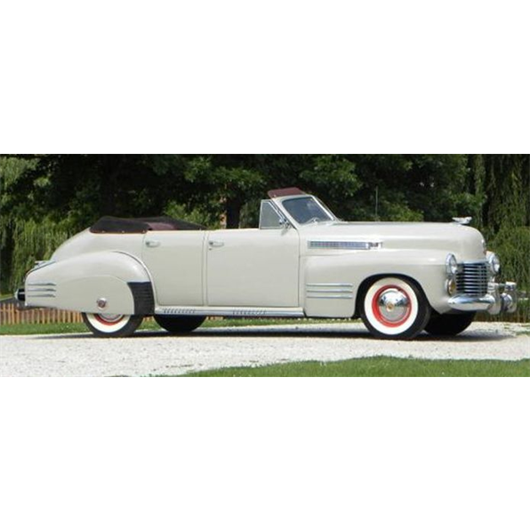 Cadillac Series 62 Convertible 4-door Maroon 1941