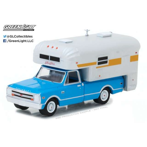 Chevrolet C10 Cheyenne with Silver Streak Camper Hobby Exclusive 1968