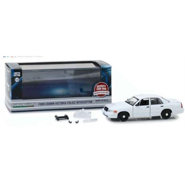 Ford Crown Victoria Police Interceptor pla in white 1999