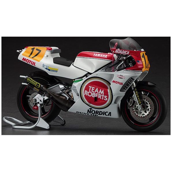 Yamaha YZR500 (0W98) Team Lucky Strike Roberts Wayne Rainy British GP