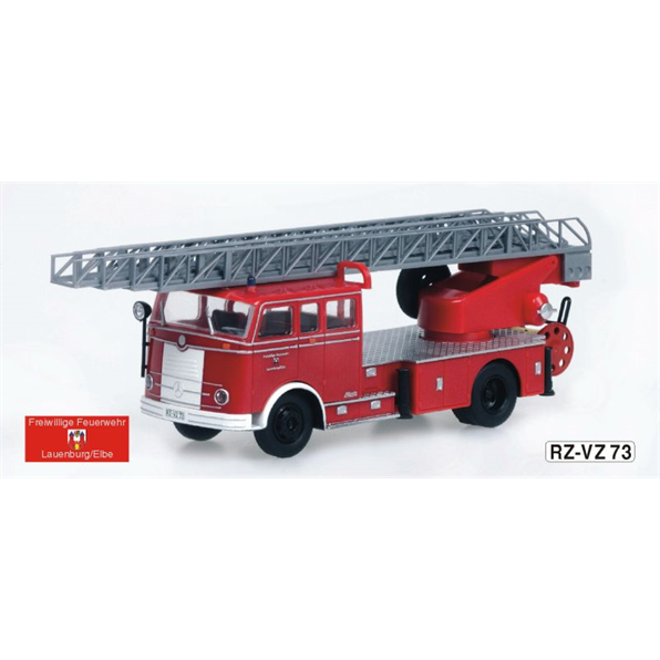 MB Pullmann DL30 Turntable Ladder Lauenbur