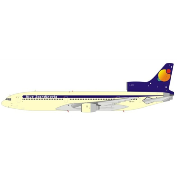 Lockheed L-1011-385-1 Tristar 1 Blue Scandinavia SE-DTC w/Stand