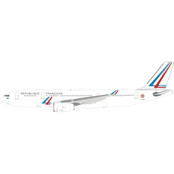 Airbus A330-243 France Air Force F-UJCS w/Stand