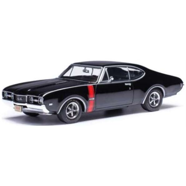 Oldsmobile 442 W-30 1968 Ebony Black w/Red Stripes