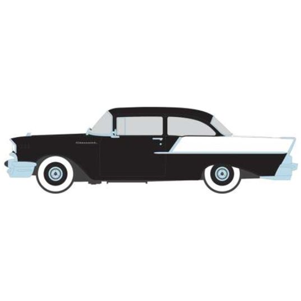 Chevrolet One-Fifty Sedan Onyx Black/India Ivory 1957
