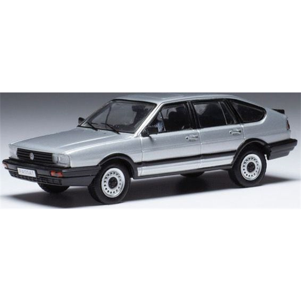 VW Passat B2 Silver 1985