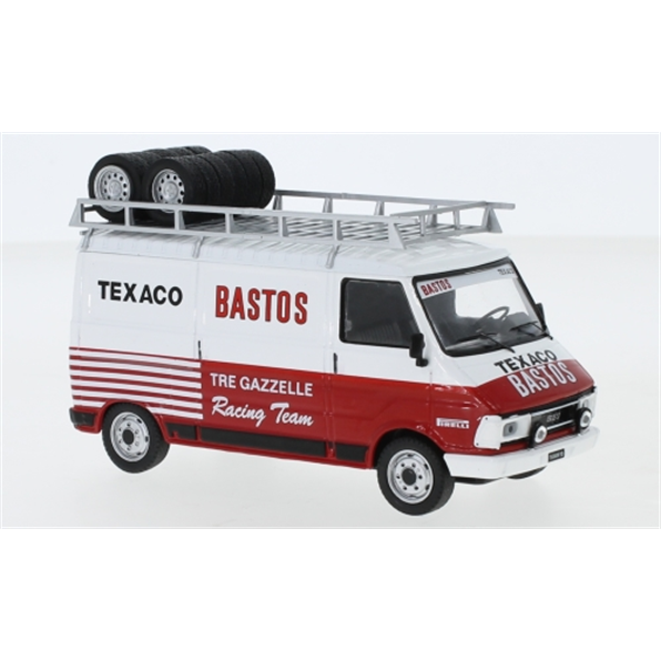 Fiat 242 Bastos Assistance with Roof Rack