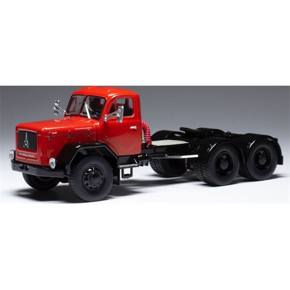 Magirus Jupiter 6x6 Red
