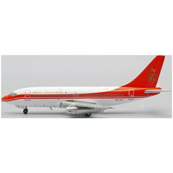 Boeing 737-200 Dragonair VR-HYL w/Antenna