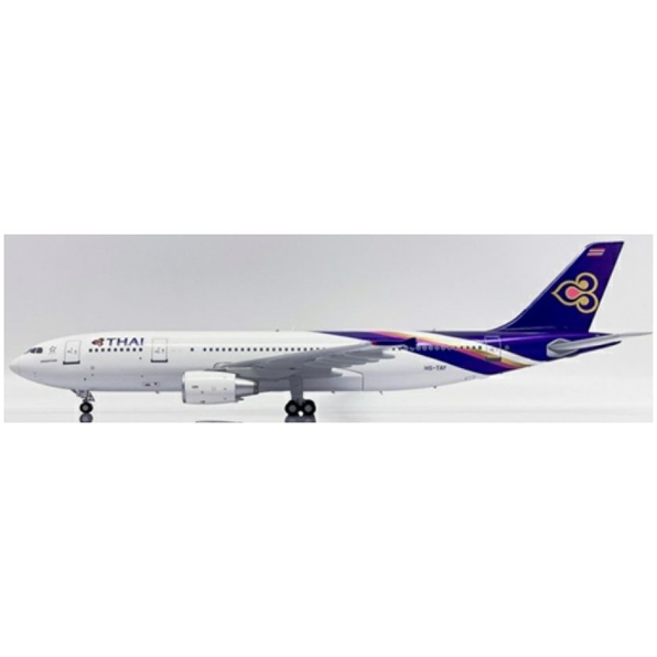 Airbus A300-600R Thai Airways HS-TAY w/Stand