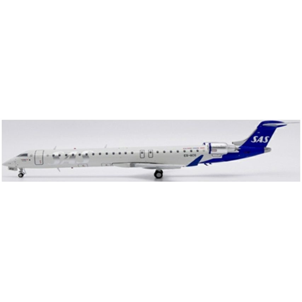 Bombardier CRJ-900LR SAS Scandinavian Airlines ES-ACG w/Stand