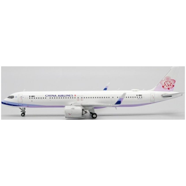 Airbus A321NEO China Airlines B-18101 w/Antenna