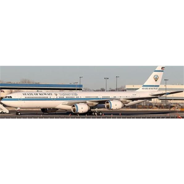 Airbus A340-500 Kuwait Government 9K-GBA w/Antenna