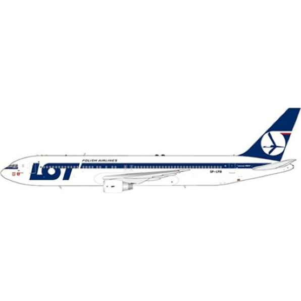 Boeing 767-300ER LOT Polish Airlines SP-LPB w/Antenna