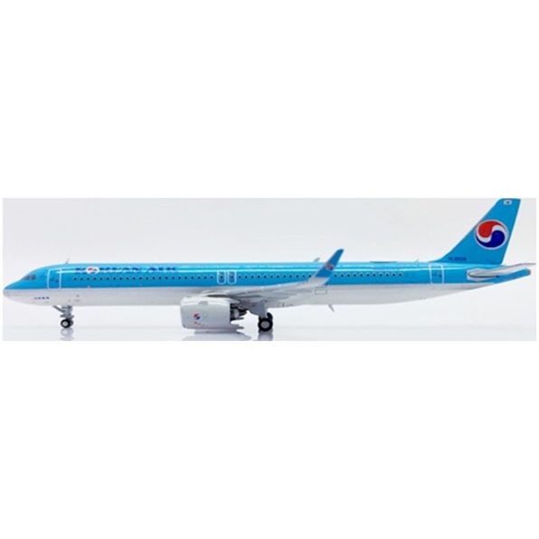 Airbus A321NEO Korean Air HL8509 w/Antenna