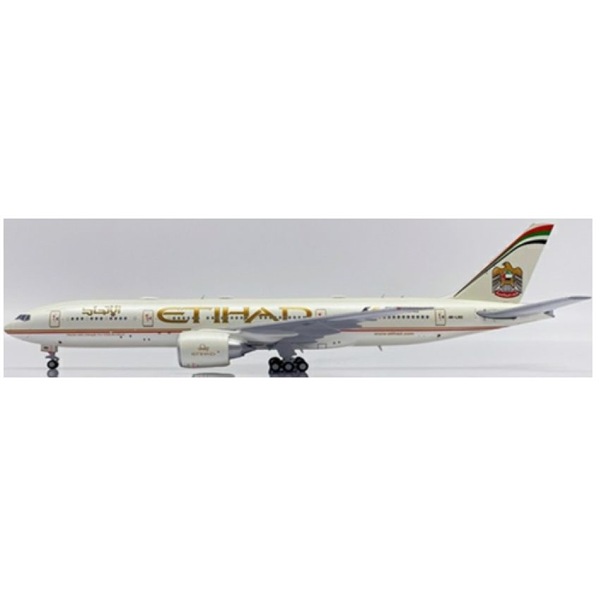 Boeing 777-200LR Etihad Airways 2015 F1 A6-LRD w/Antenna