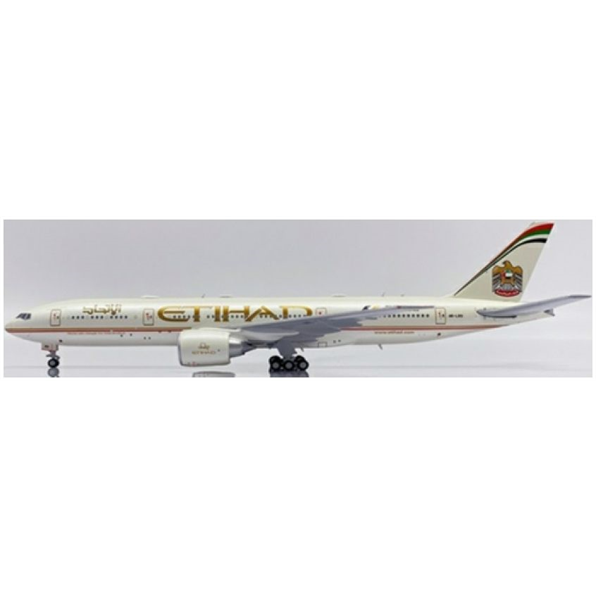 Boeing 777-200LR Etihad Airways 2015 F1 A6-LRD w/Antenna Flaps Down