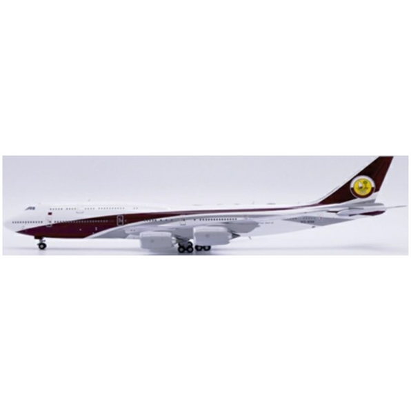 Boeing 747-8(BBJ) Worldwide Aircraft Holding VQ-BSK w/Antenna