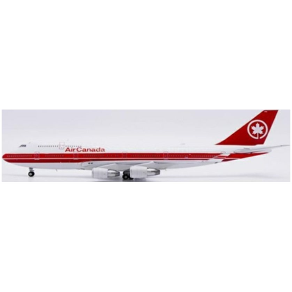 Boeing 747-400 Air Canada OC C-GAGN w/Antenna