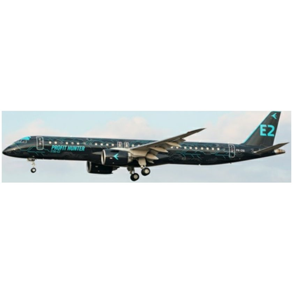 Embraer E195-E2 Profit Hunter House Colour PR-ZIQ w/Antenna