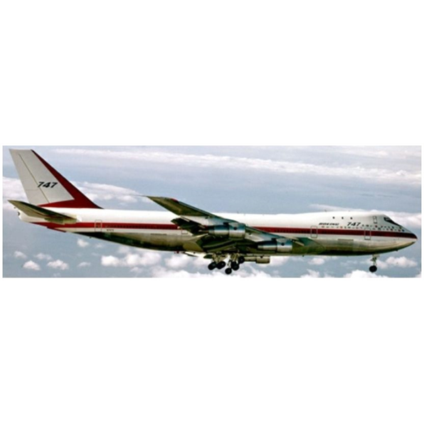 Boeing 747-100 House Colour 1st Prototype Polished N7470 w/Antenna and GSE Set