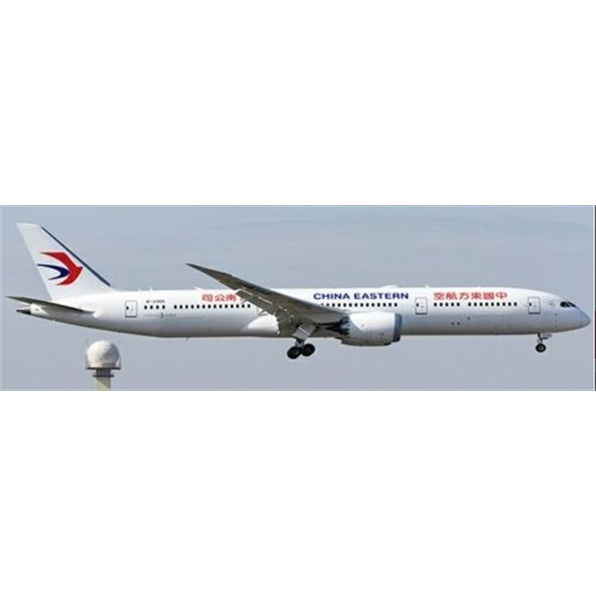 Boeing 787-9 Dreamliner China Eastern Airlines B-206K with Antenna