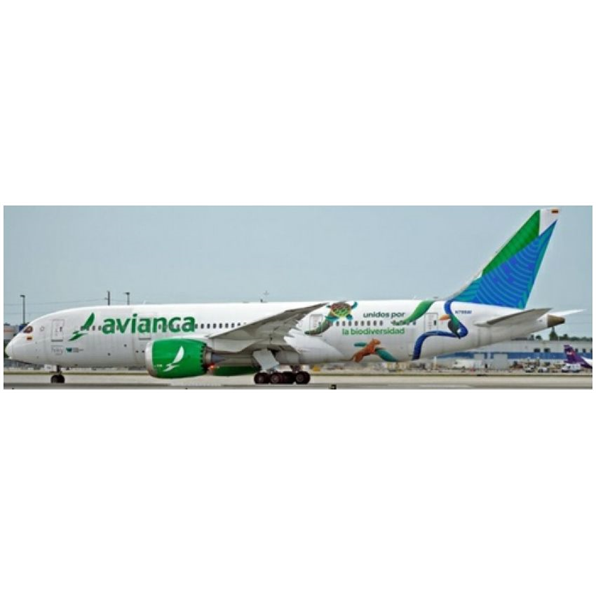 Boeing 787-8 Vianca Unidos Por La Bioddiversidad N799AV w/Antenna
