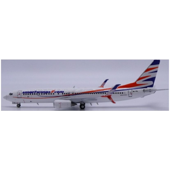 Boeing 737-800 Smartwings OK-TVL w/Antenna