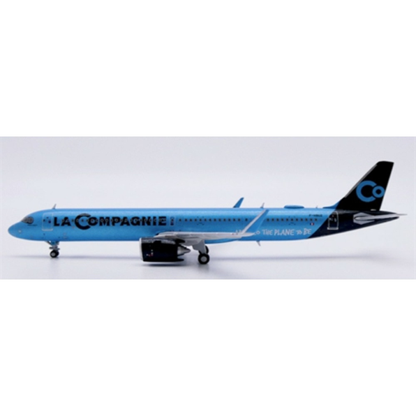 Airbus A321NEO La Compagnie A321NEO The Plane To Be F-HBUZ w/Antenna