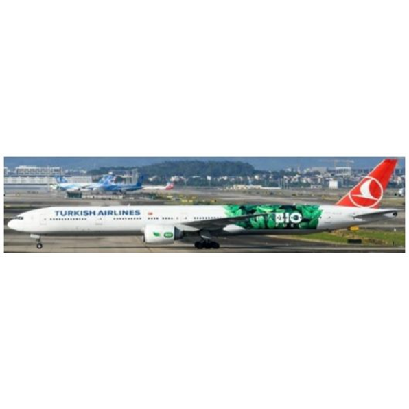 Boeing 777-300ER Turkish Airlines Bio Fuel TC-LJH w/Antenna