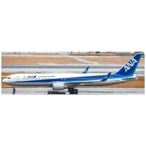 Boeing 767-300ER All Nippon Airways JA627A w/Antenna