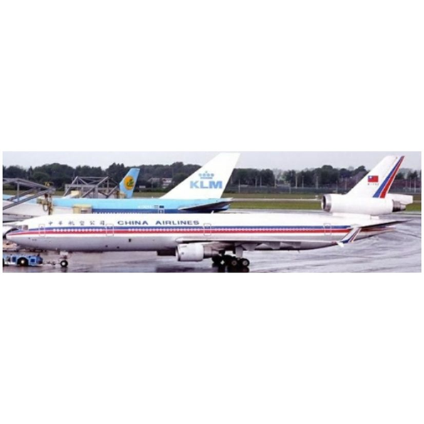 McDonnell Douglas MD-11 China Airlines OC B-151 w/Antenna