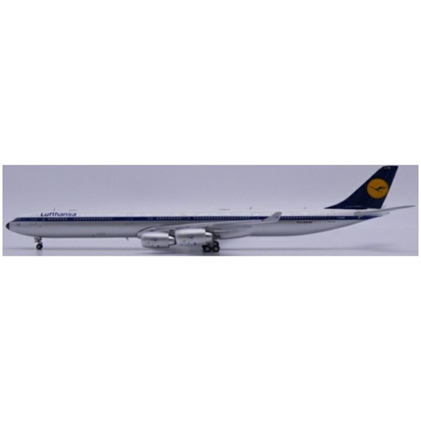 Airbus A340-600 Lufthansa Fantasy Retro D-AIHG w/Antenna