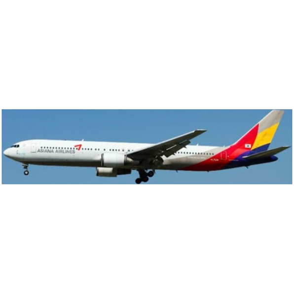 Boeing 767-300 Asiana Airlines Last Flight HL7528 w/Antenna